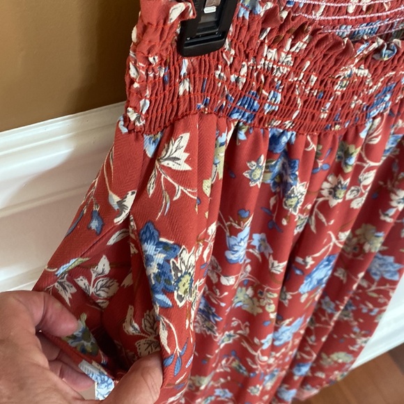 Bucket List Wide Flowy Leg Pants Red Floral print - Sz L wPockets - Picture 3 of 13